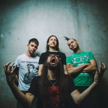 ULTRA VOMIT