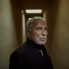 Bernard Lavilliers