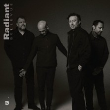 RISE AGAINST